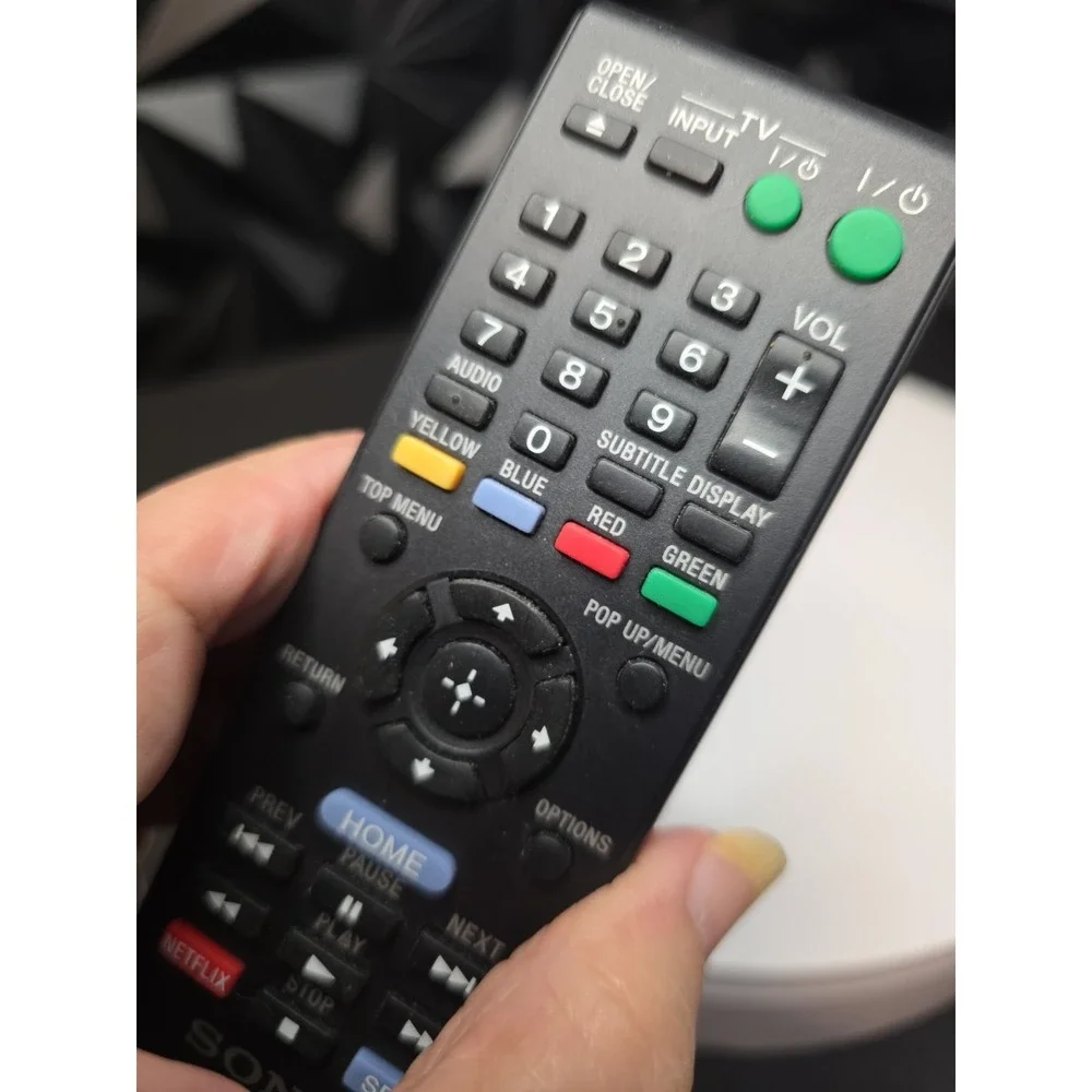 Sony RMT-B118A BD Remote NO BATTERIES